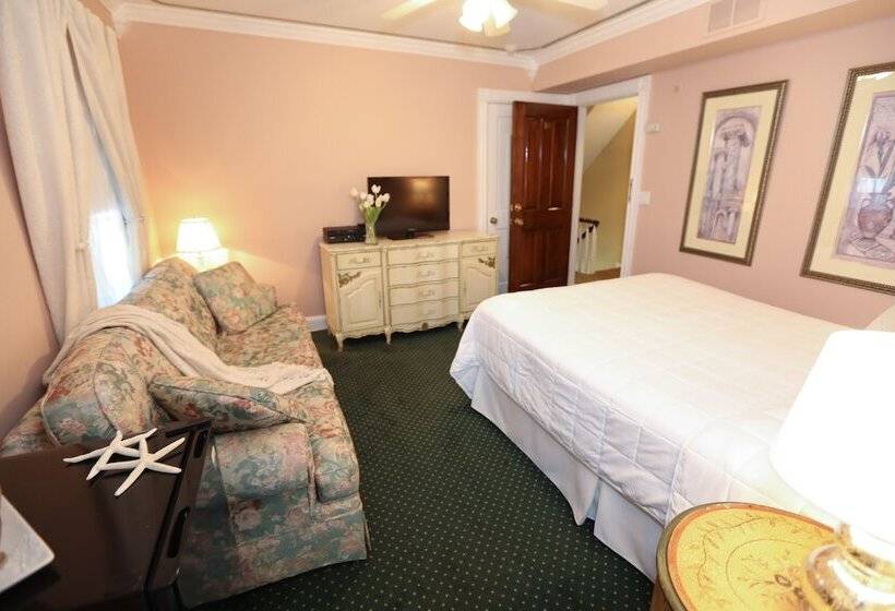 Отель The Ocean Plaza