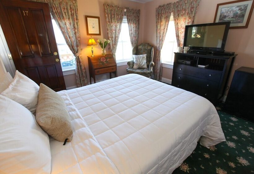 Отель The Ocean Plaza