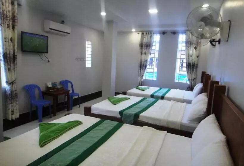پانسیون Marany Guesthouse