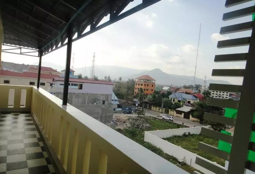 پانسیون Marany Guesthouse