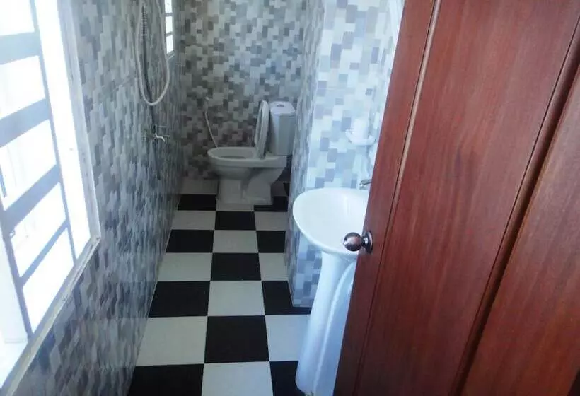 پانسیون Marany Guesthouse