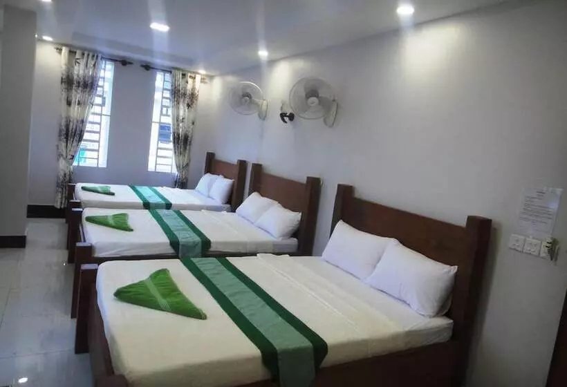 پانسیون Marany Guesthouse