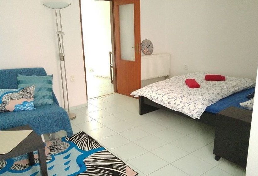 פנסיון Tiffany