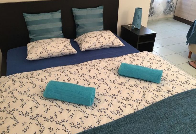 פנסיון Tiffany