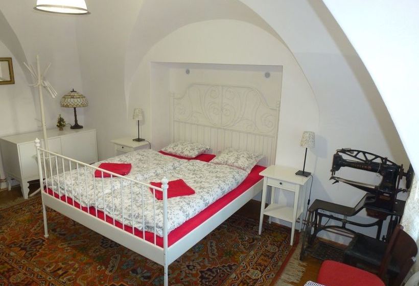 פנסיון Tiffany