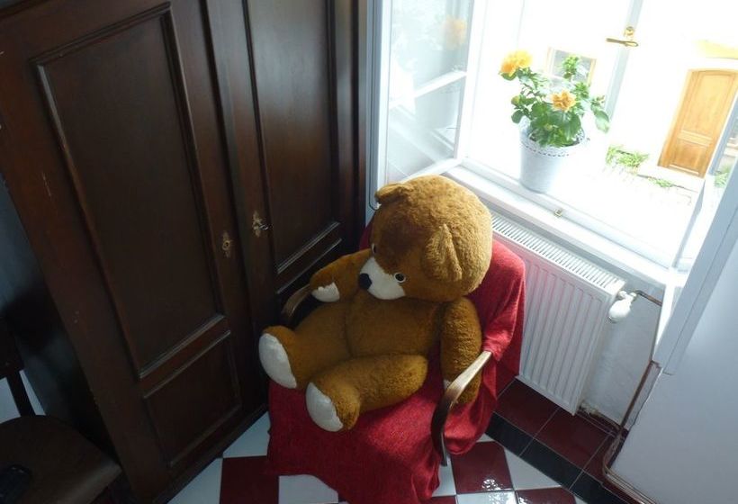 פנסיון Tiffany