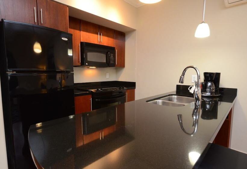 Premiere Suites   St. John S Signal Hill Gate