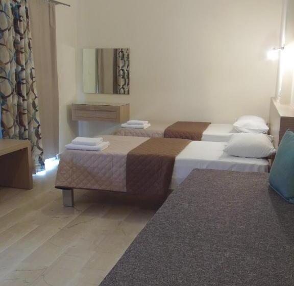 Angelica Studios And Apartments