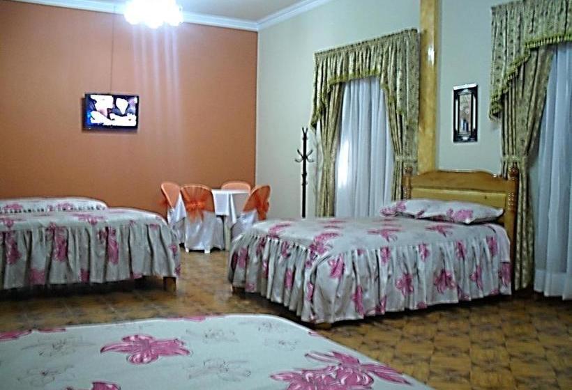 Hostal Corona Blanca