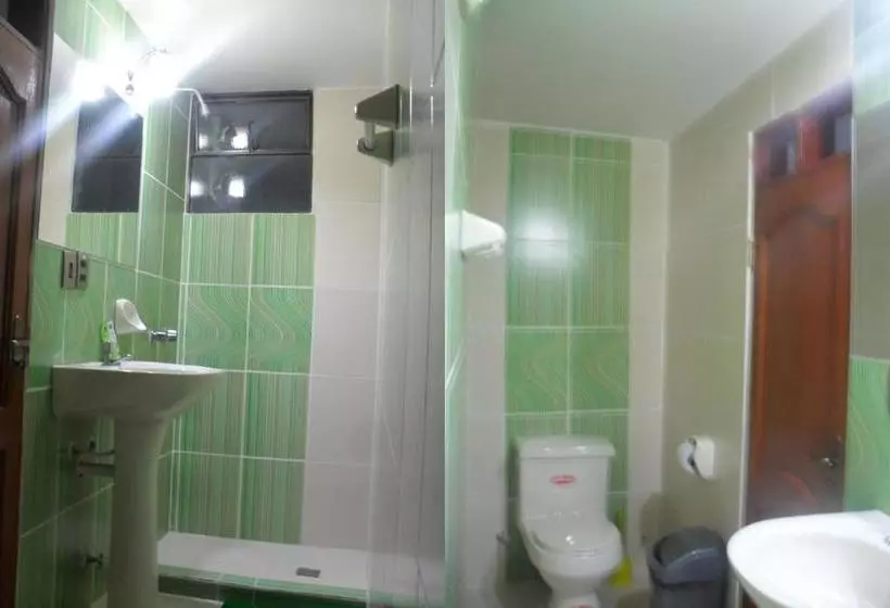 Hostal Corona Blanca