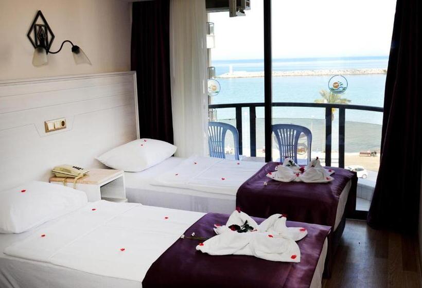 ホテル By Karaaslan Inn