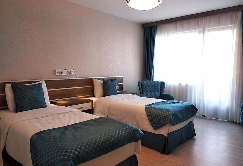 هتل Castello Mare