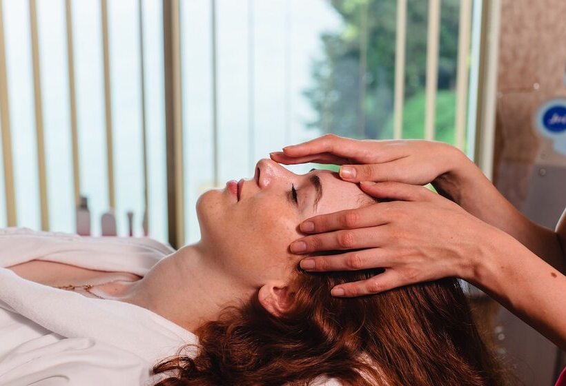 هتل Castello Mare