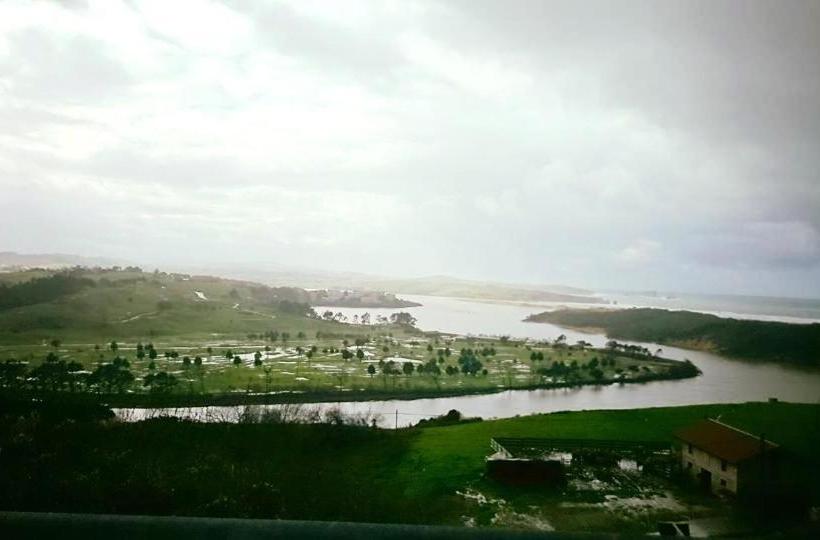 هتل Complejo Copacabana