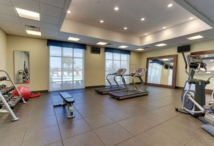 Отель Hampton Inn & Suites Hartsville