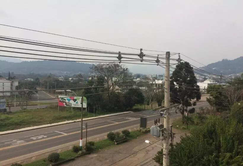ホテル Hengu