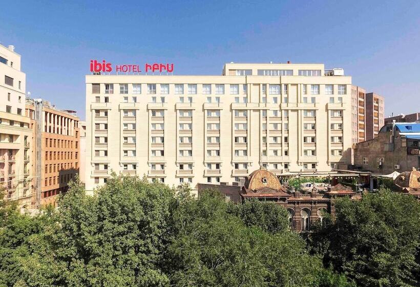 호텔 Ibis Yerevan Center