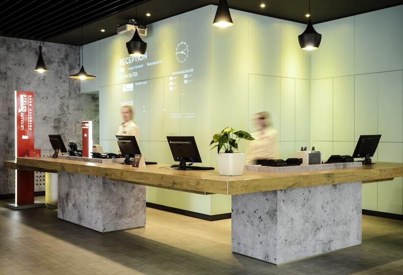 호텔 Ibis Yerevan Center