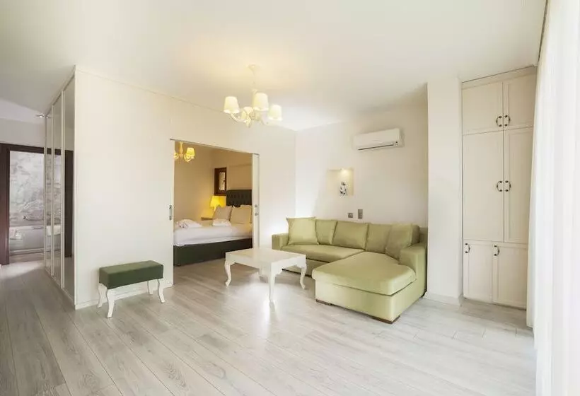 Hotelli Motali Life