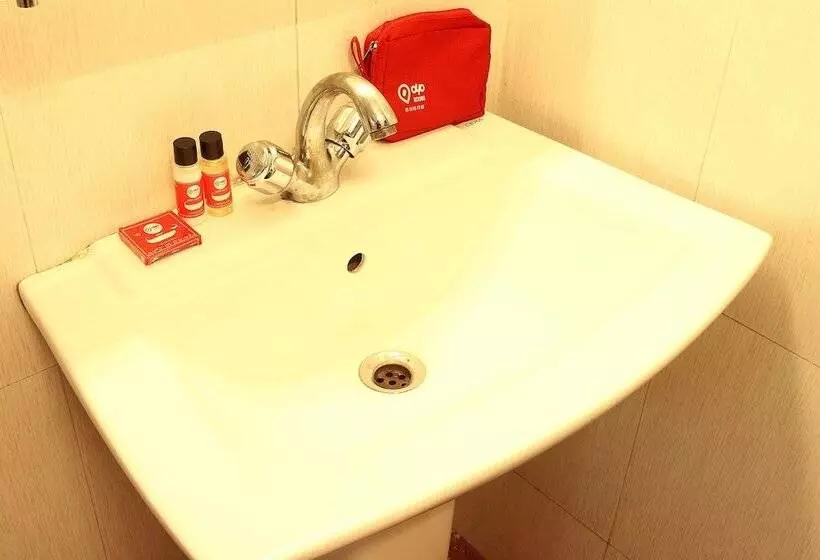 ホテル OYO 1805 Blue Orchid Corporate Inn