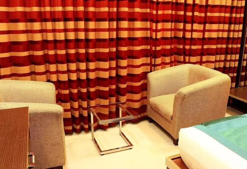 ホテル OYO 1805 Blue Orchid Corporate Inn