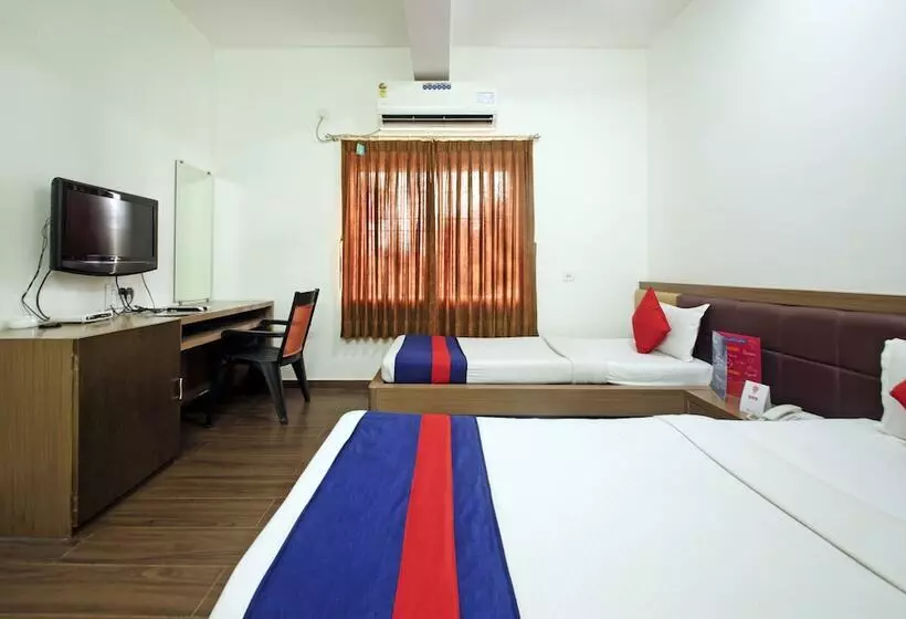 ホテル OYO 1805 Blue Orchid Corporate Inn