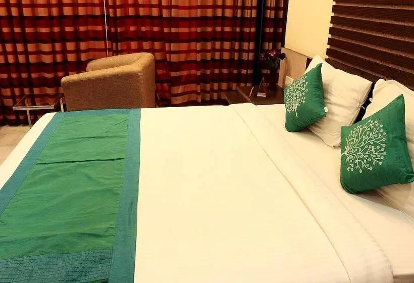 ホテル OYO 1805 Blue Orchid Corporate Inn