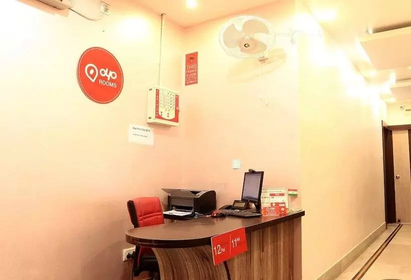 ホテル OYO 1805 Blue Orchid Corporate Inn