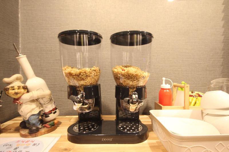 호텔 The May Gimhae