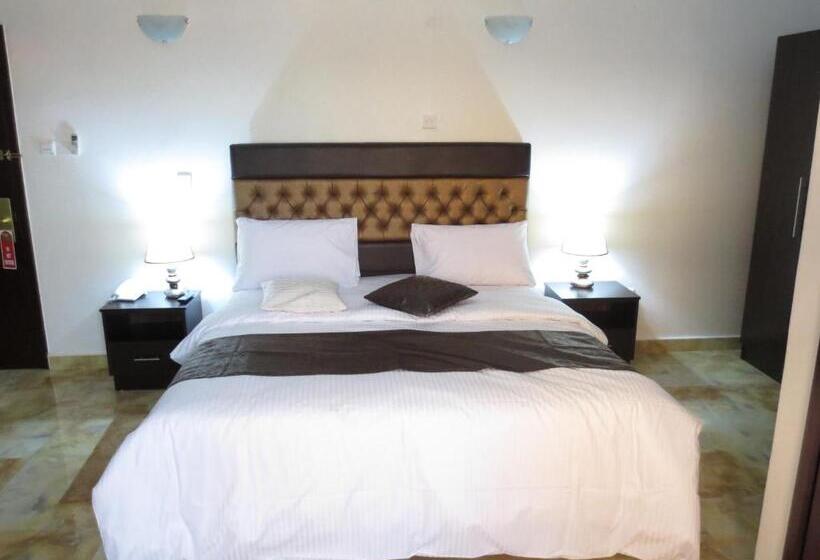 酒店 Airport Plaza