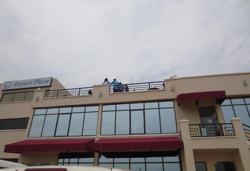 酒店 Airport Plaza