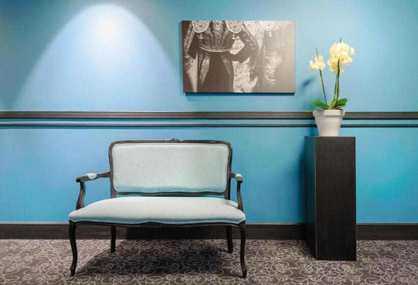 هتل Appart City Collection Nîmes Arènes