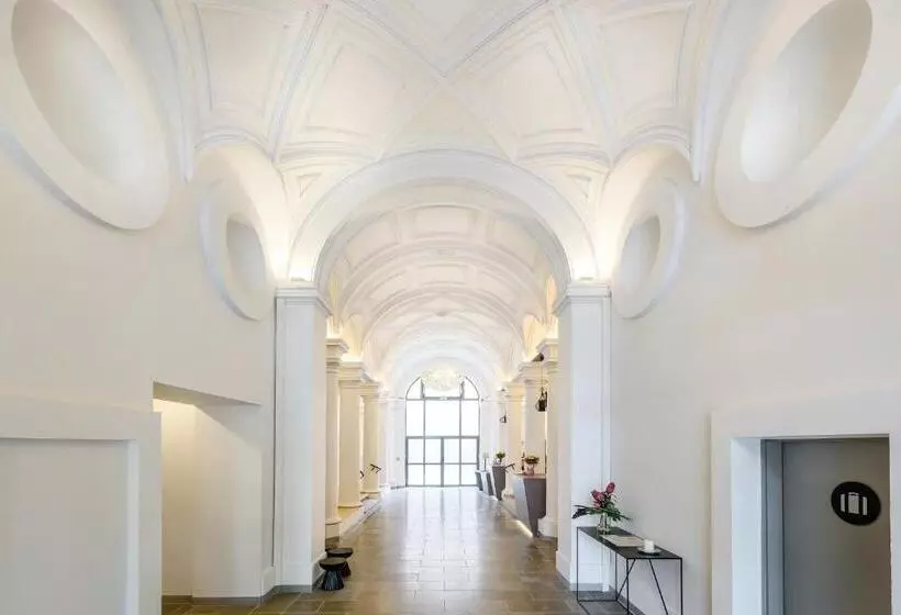 ホテル Appart City Collection Nîmes Arènes