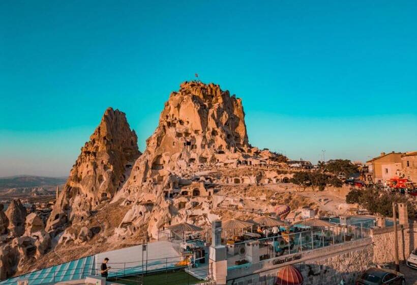 Caldera Cave Hotel & Restaurant