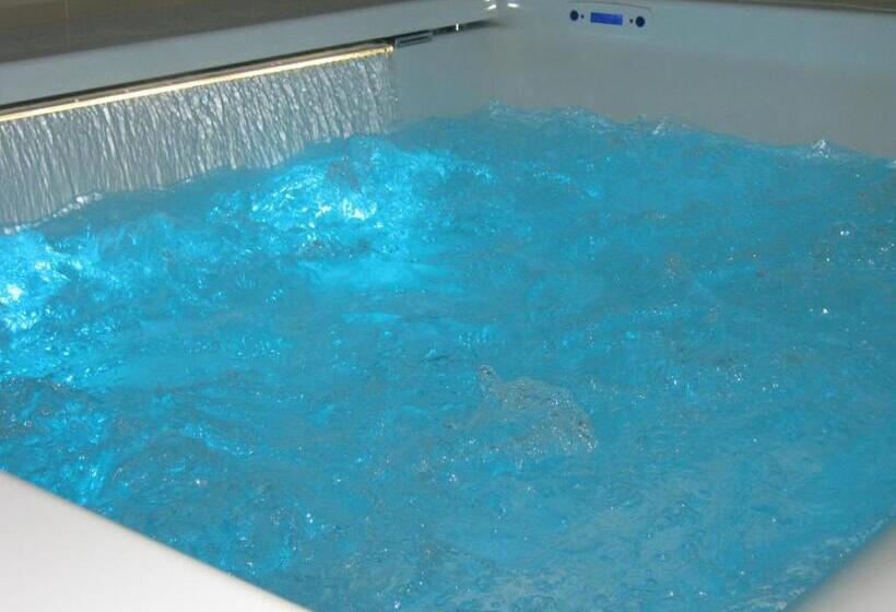 Отель Chalet Giasenei