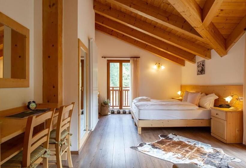 Отель Chalet Giasenei