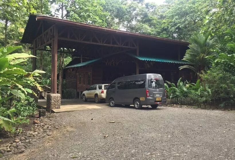 ホテル Cinco Ceibas Lodge