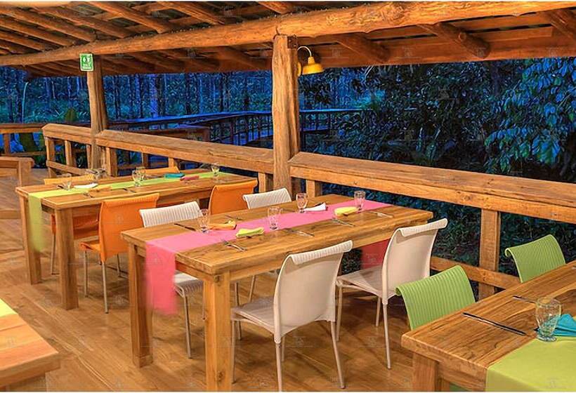 ホテル Cinco Ceibas Lodge