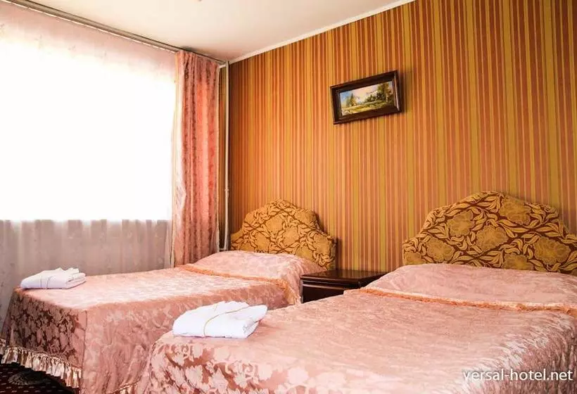 Hotel Complex Versailles