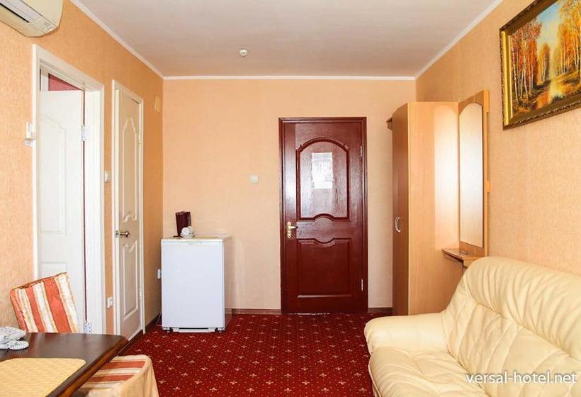 Hotel Complex Versailles