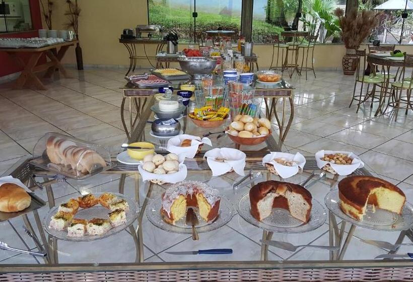 ホテル E Pousada Recanto Do Rio Pardo