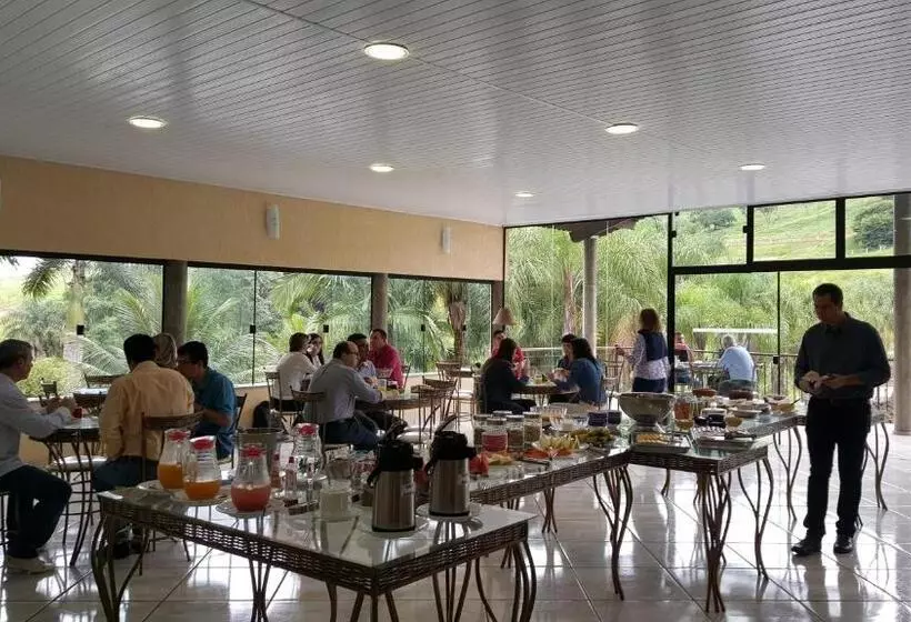 ホテル E Pousada Recanto Do Rio Pardo