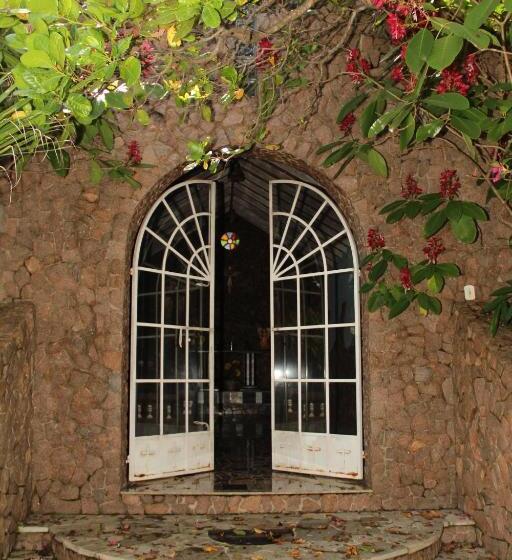 ホテル E Pousada Recanto Do Rio Pardo