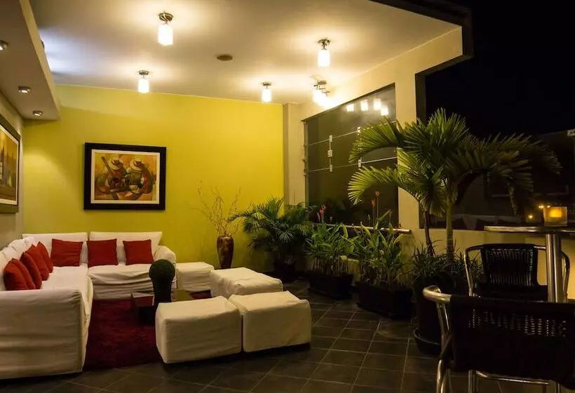 ホテル El Faro Inn