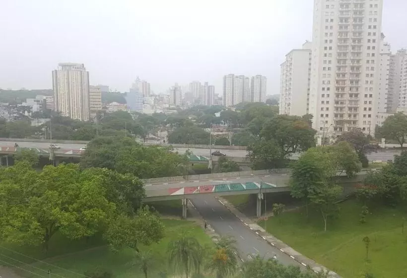 Hotelli Jardim