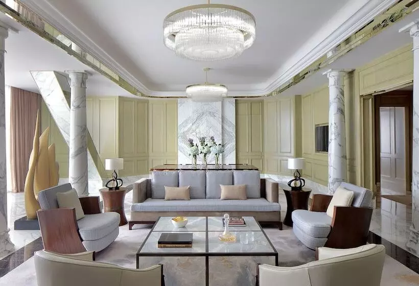 ホテル The Langham Haikou