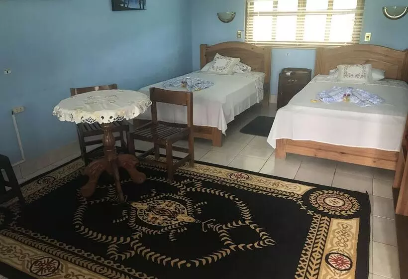 هتل Maya De La Amazonia
