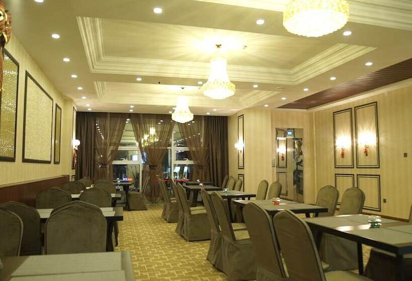 هتل Munkh Khustai