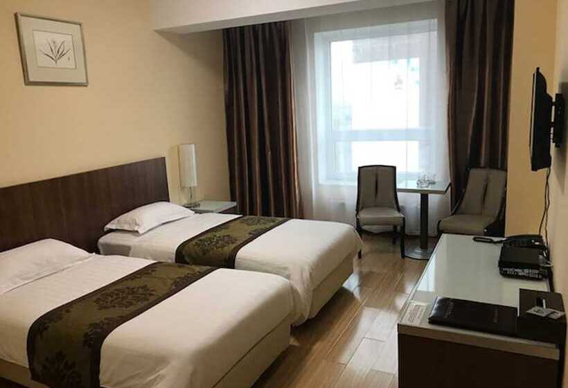 هتل Munkh Khustai