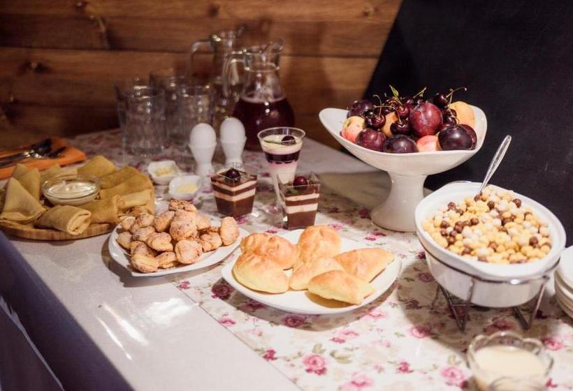 Отель Uyutnyy Dom